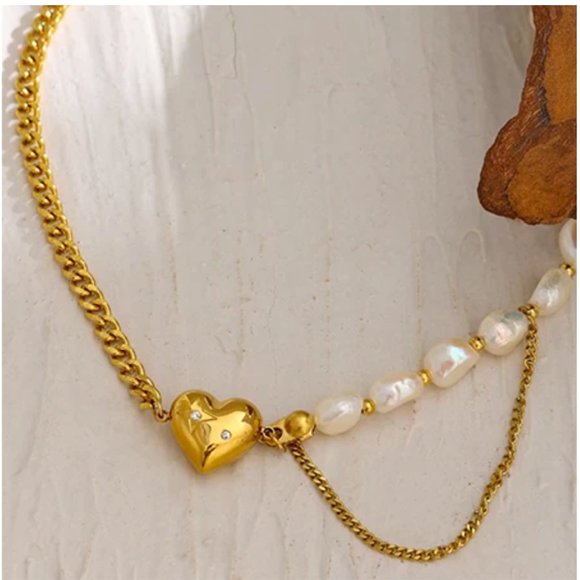 New 18K Gold Natural Pearl Heart Chain Necklace - Picture 5 of 16